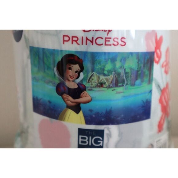 The Big One Disney Princess Snow White SuperSoft Oversized Plush Throw 5ft x 6ft - Picture 2 of 6
